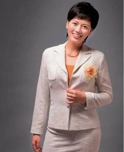 这才叫豪横!从央视主播到阶下囚,沈冰渐变人生背后皆是因果轮回