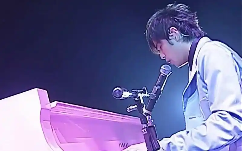 坐着上c5,来听一下巅峰白毛伦的搁浅