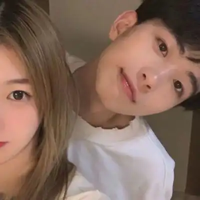 2022情侣头像图片双人甜美一对