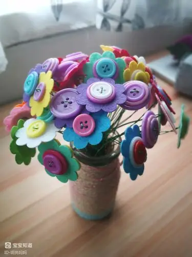 适合四岁以上宝宝的纽扣花手工