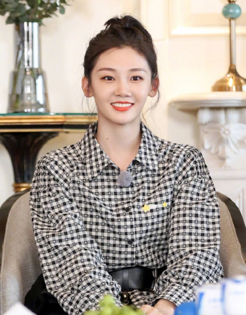 与恋爱6年前任分手后闪婚,看了苗苗产后样子,才懂郑恺娶她原因|郑恺|