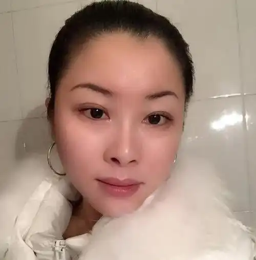 37岁未婚女征婚照片(id:79081765)_广东深圳征婚交友_珍爱网