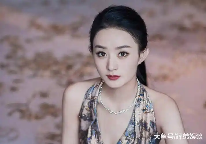 赵丽颖疑不满《有翡》改编,晒两个汉堡对比图寓意深长,被视作"求救"