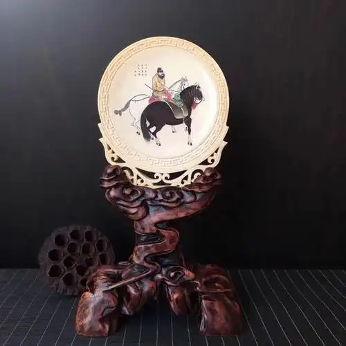 【49035】猛犸象牙微雕大师作品《牧马图》