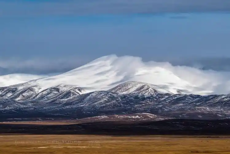 《藏地万里行》之《昆仑山,可可西里》
