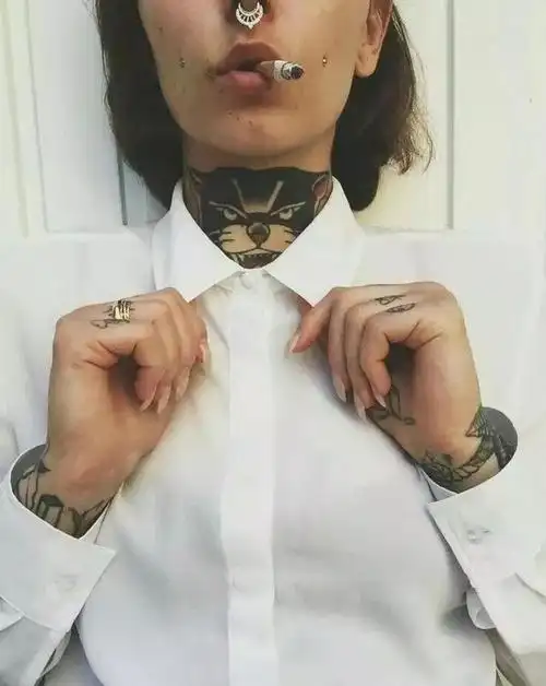 有纹身的都是渣男纹身表示不想背锅