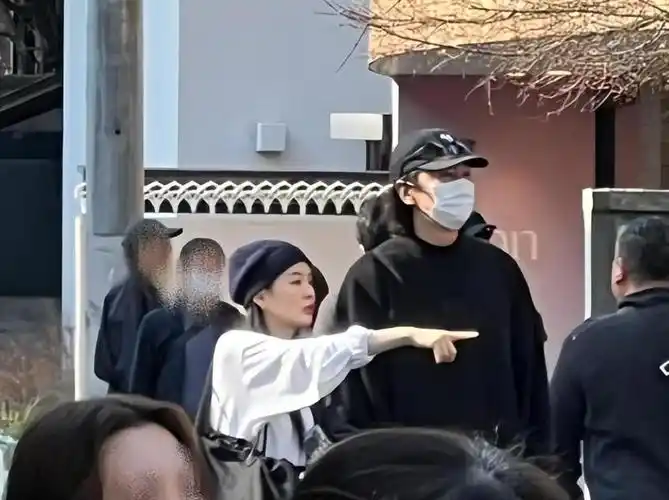 恋爱第六年李光洙和李善彬日本之旅被目击两人享受轻松约会