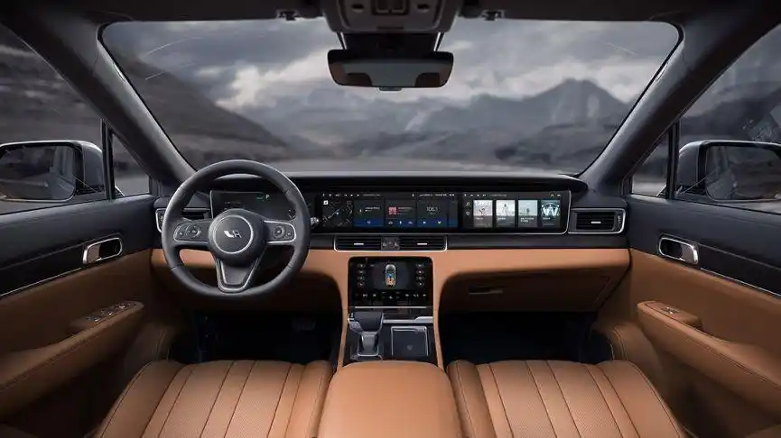 理想制造one电动汽车内饰