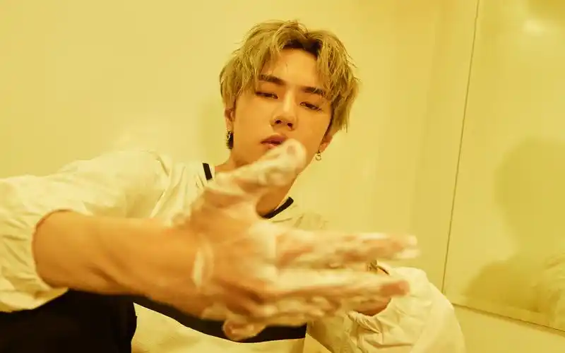 王一博时尚写真图片桌面壁纸