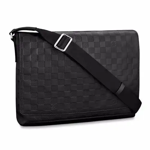 louis vuitton/路易威登district 中号手袋 斜挎包 单肩包 lv男包