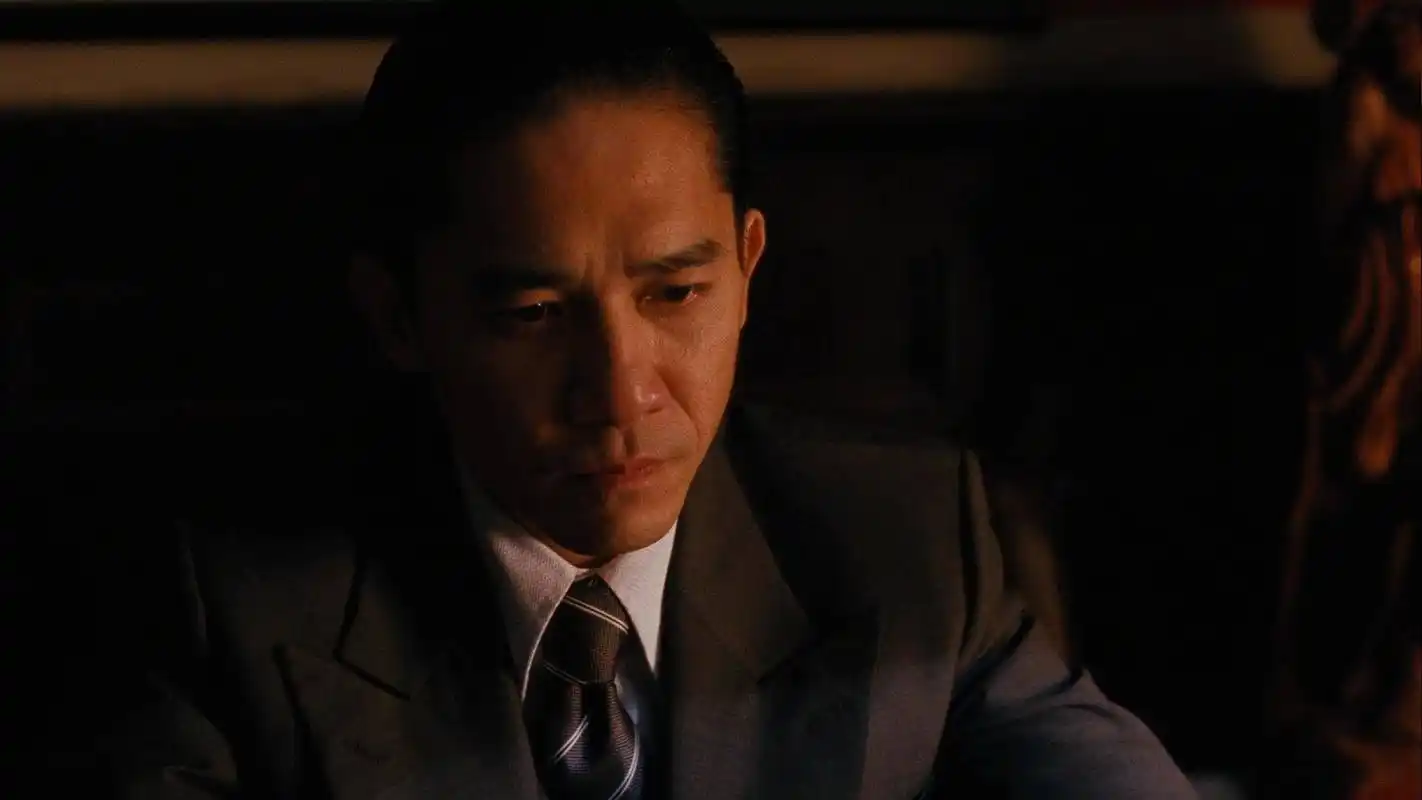 港61真不靠台词他单凭那出神入化的眼神就造就了无数经典