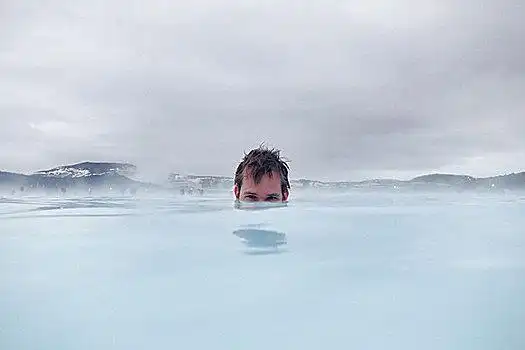 男人,游泳,温泉