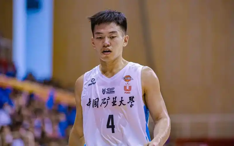 三分真是杀人诛心外号矿大库里cuba最恐怖射手邬挺嘉集锦