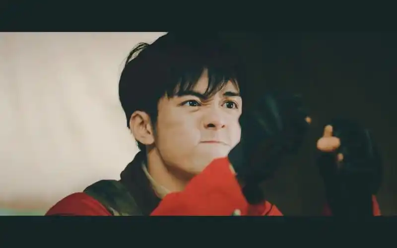 曾舜晞丨吴邪小狗勾能有什么坏心眼呢小狗勾只是很可爱罢了①