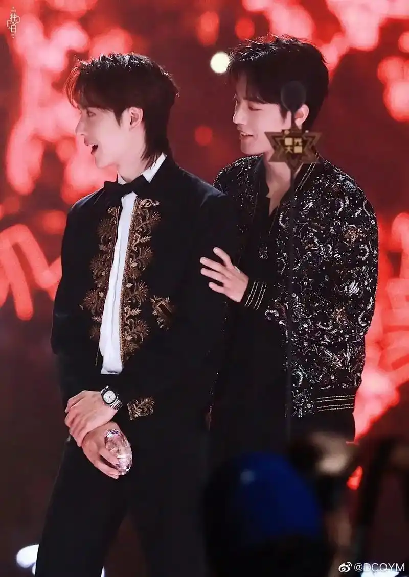 王一博 #肖战,回忆一下 - 抖音