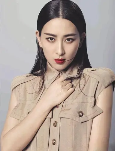 回族美女马苏时尚街拍图片