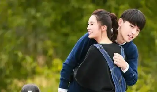 邓伦结婚了吗老婆叫什么名字婚纱照 邓伦女朋友是谁自爆喜欢李沁