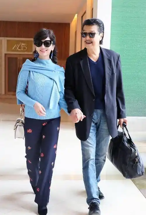 老公的代表,自从她说了时间会证明一切这句话之后只要是赵雅芝和他