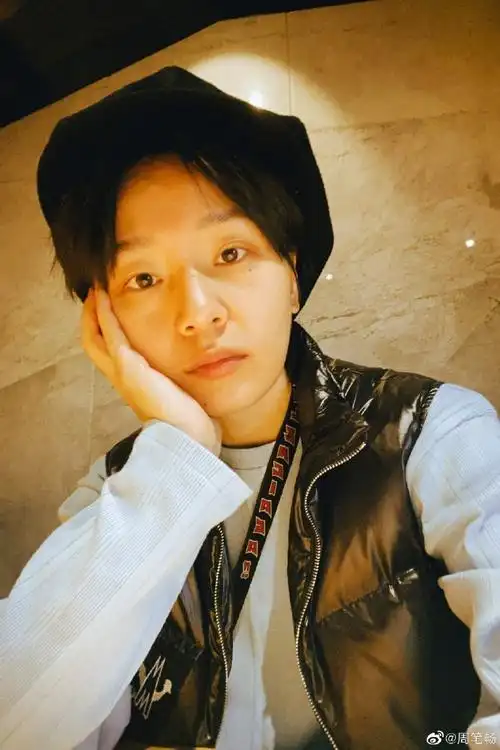 周笔畅素颜照##周笔畅素颜自拍