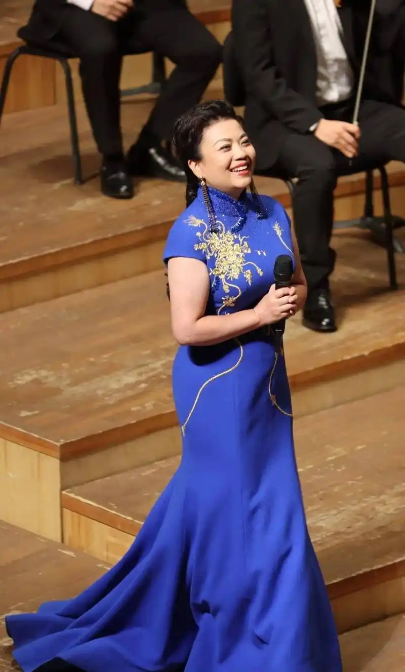 歌唱家张也:54岁依旧单身无儿无女,有吕继宏陪伴很幸福_陆继红_李谷一