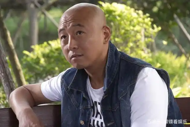 周晓鸥为什么退出零点