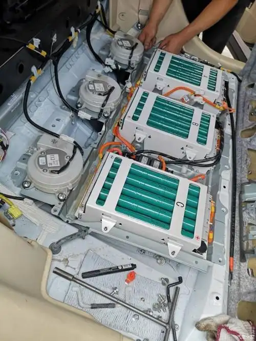 雷克萨斯rx450混合动力电池更换