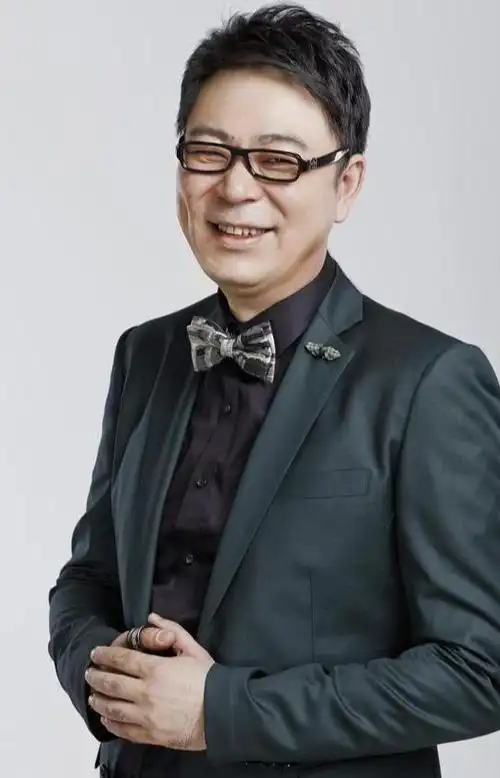 家有儿女夏东海他爸(家有儿女的爸爸夏东海)(2)