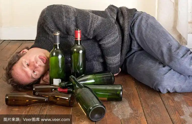 悲伤的醉汉