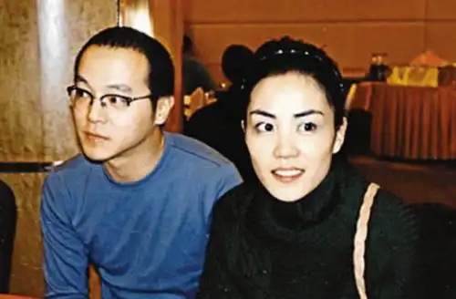 王菲罕见性感写真照流出,与前夫窦唯原来曾这么登对?