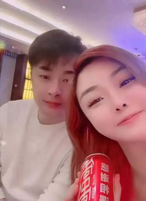 辛巴妻子初瑞雪表示自己每年花上千万人民币保养身体感染流感