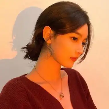 高端大气美女头像 高清成熟美女头像真实自然图片_女生头像_美头网