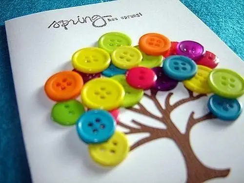 美好生活:小纽扣做成的精美手工作品