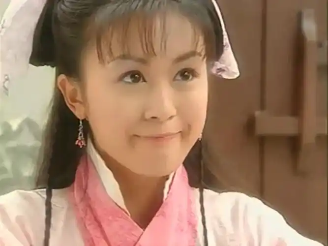 我看了下我小时候看古装剧觉得好看的女角色感觉都是一个类型