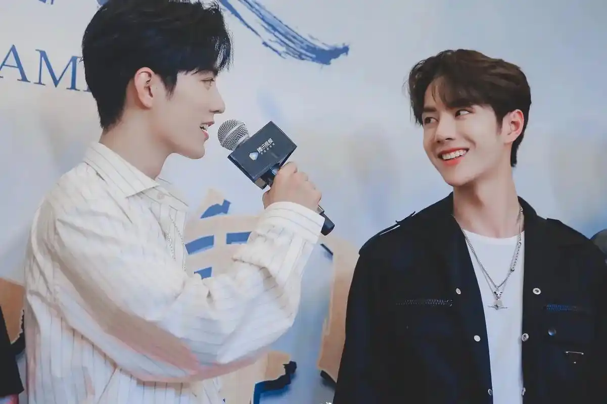 姐姐磕cp中#@肖战工作室 @uniq-王一博 @博君一肖  - 抖音