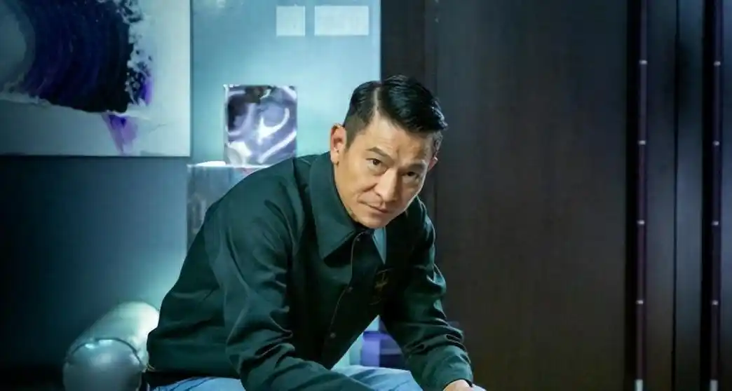 回顾同样演农民工把周星驰郭富城刘德华放在一起差别出来了