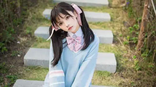 甜美面包少女谢安然可爱写真