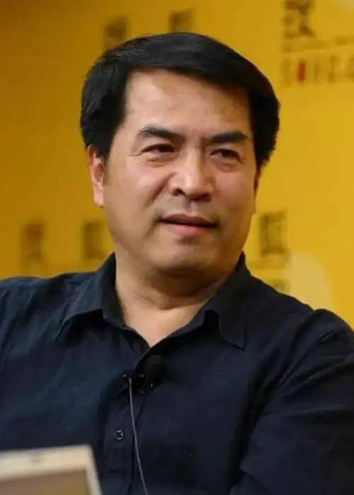 回顾老干部廖京生二婚娶了何睛为妻如今他的婚姻状况如何