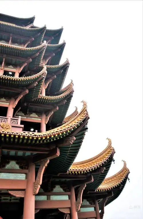 在细雨之中两日连游双古楼(黄鹤楼与岳阳搂)