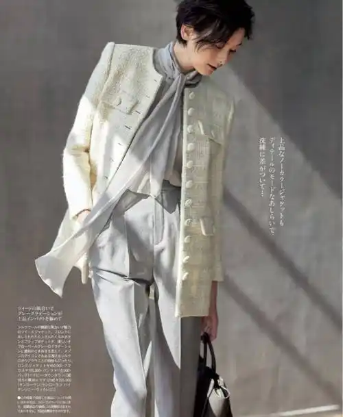 灰,但如果你在日常的穿搭上花点心思,在搭配中加入优雅有趣的莫兰迪色