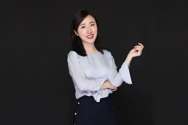 "华为系"美女靠一道酸菜鱼年入过亿,你也可以