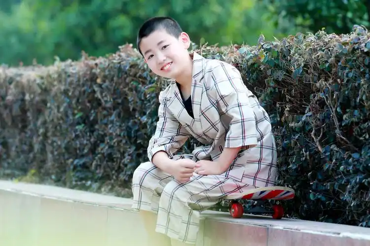 小帅哥朱昱鑫十二岁啦!