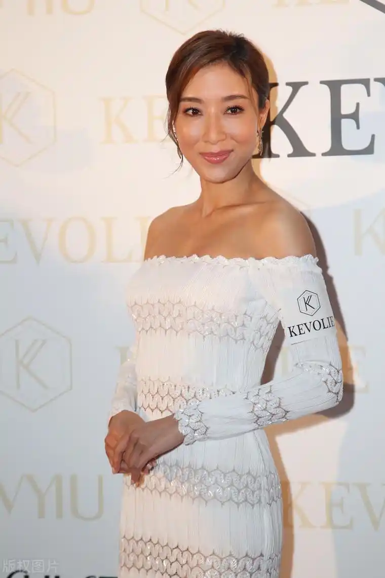 杨怡做了妈妈反而更漂亮了