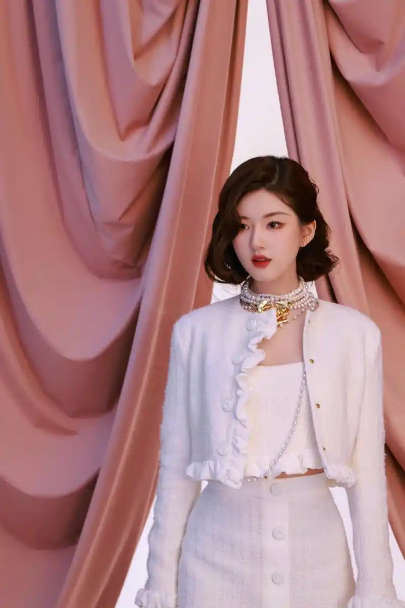 赵露思高清壁纸头像(二十六)[鼓掌]