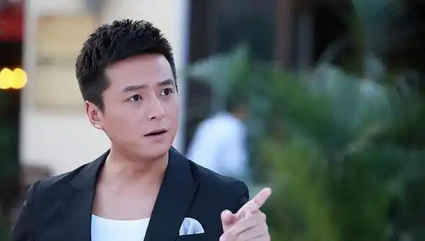 悲催的朱雨辰被亲妈拆散三段姻缘因妈宝44岁却无人敢嫁