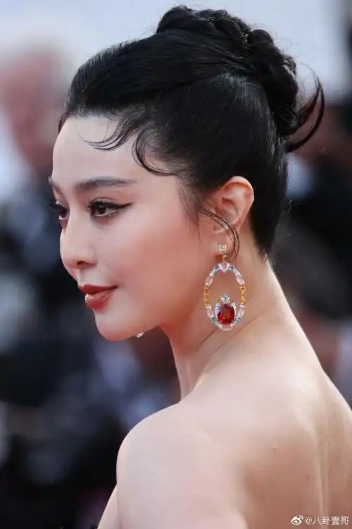 范冰冰##戛纳闭幕式红毯