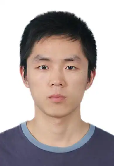 求高手帮忙制作下小两寸免冠照片?要求白底!