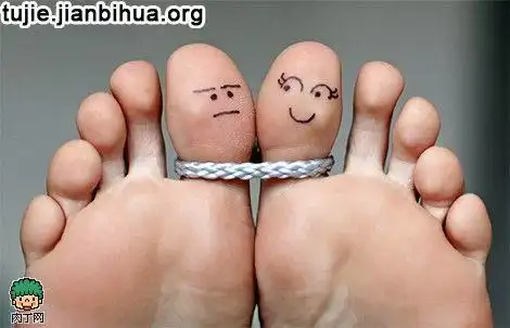 脚趾艺术创意作品欣赏