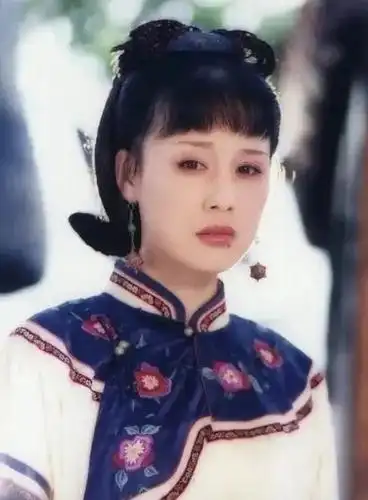 据悉,2019年11月,李建群曾因患癌化疗需要理发,在理发店被网友偶遇