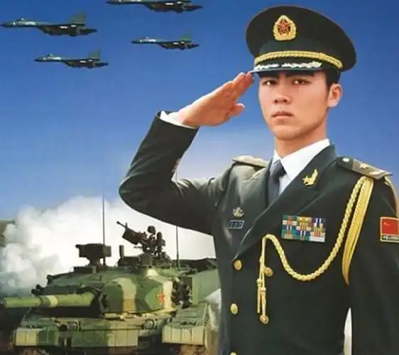 各国军人敬礼方式,波兰的最特别,你觉得哪国军礼最帅气?