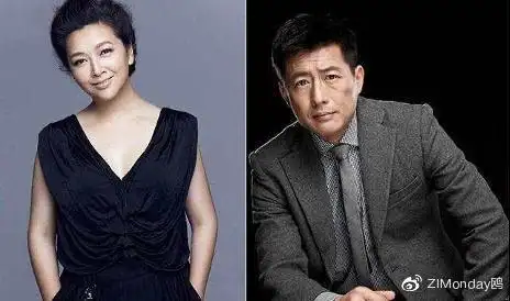 演员高曙光妻子晒全家福,5岁儿子抱紧妈妈的腿,长相帅气像爸爸